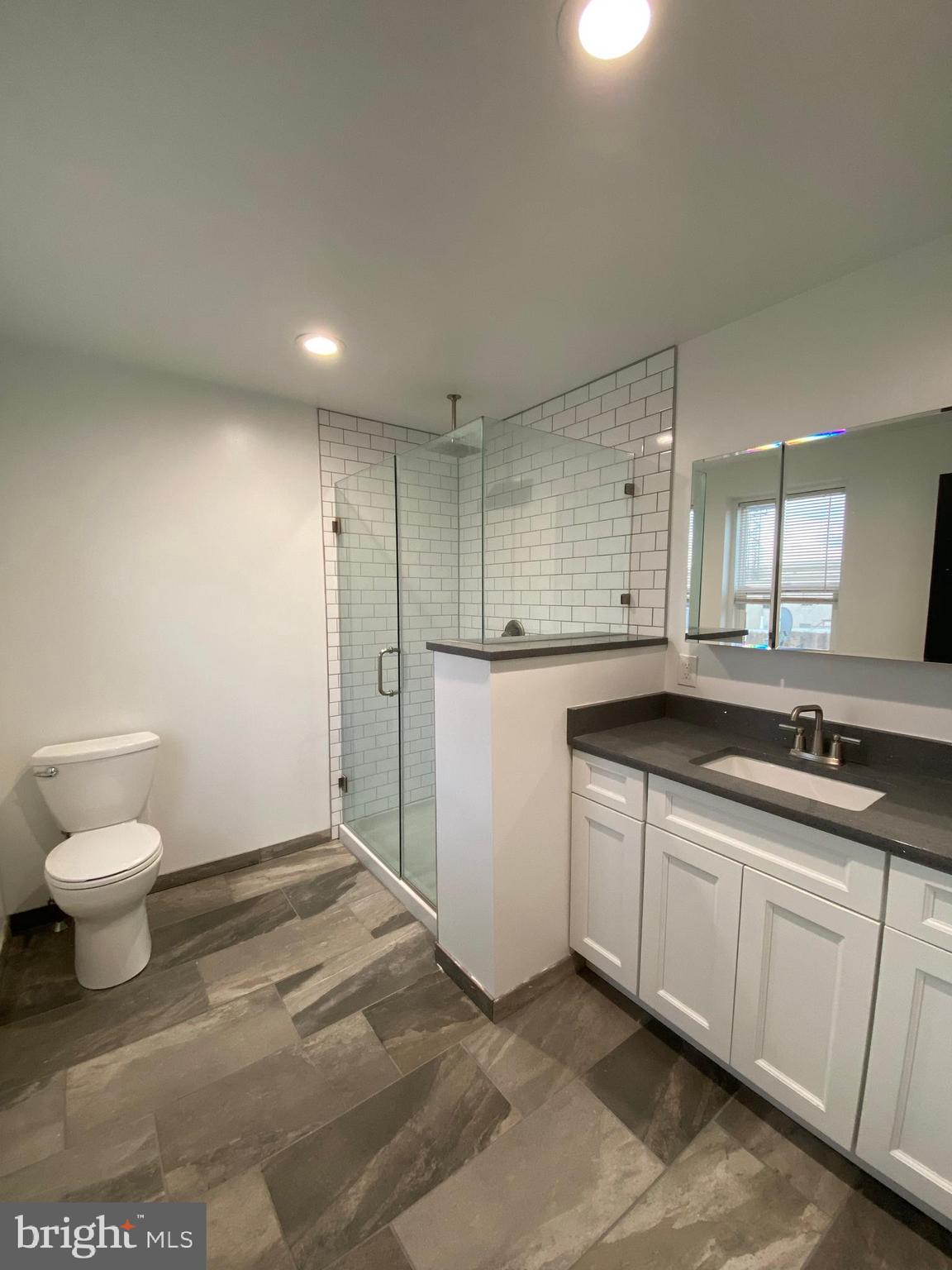 PORT RICHMOND - Residential