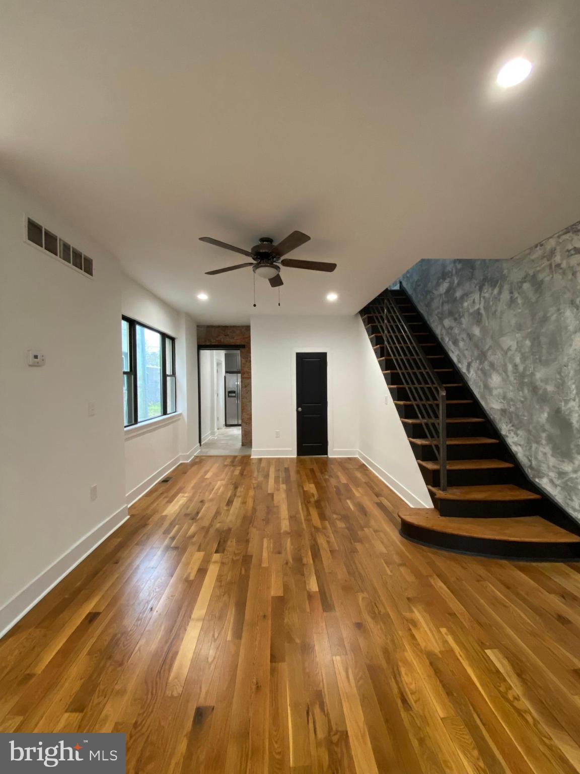 PORT RICHMOND - Residential