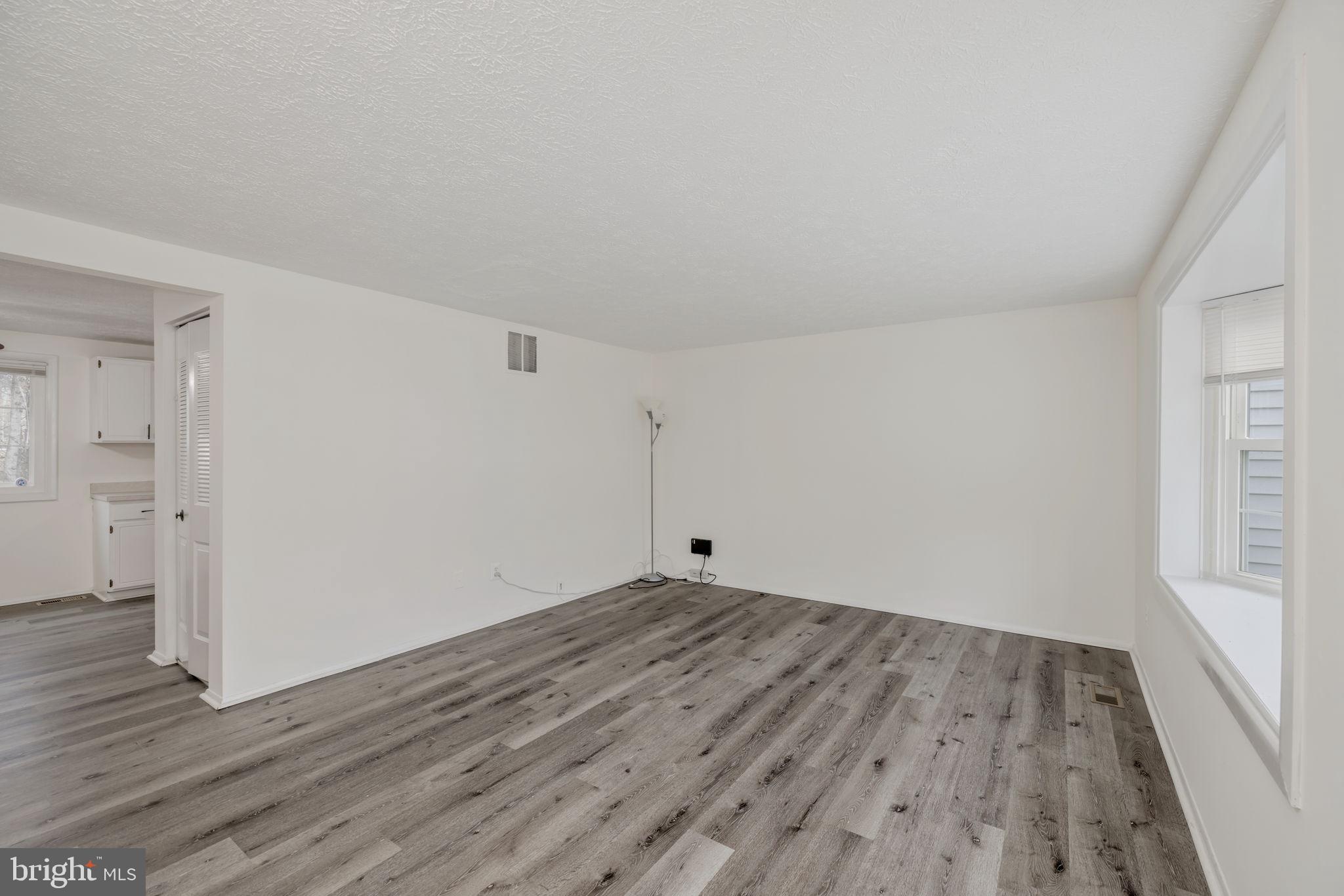 NEWINGTON FOREST - Residential