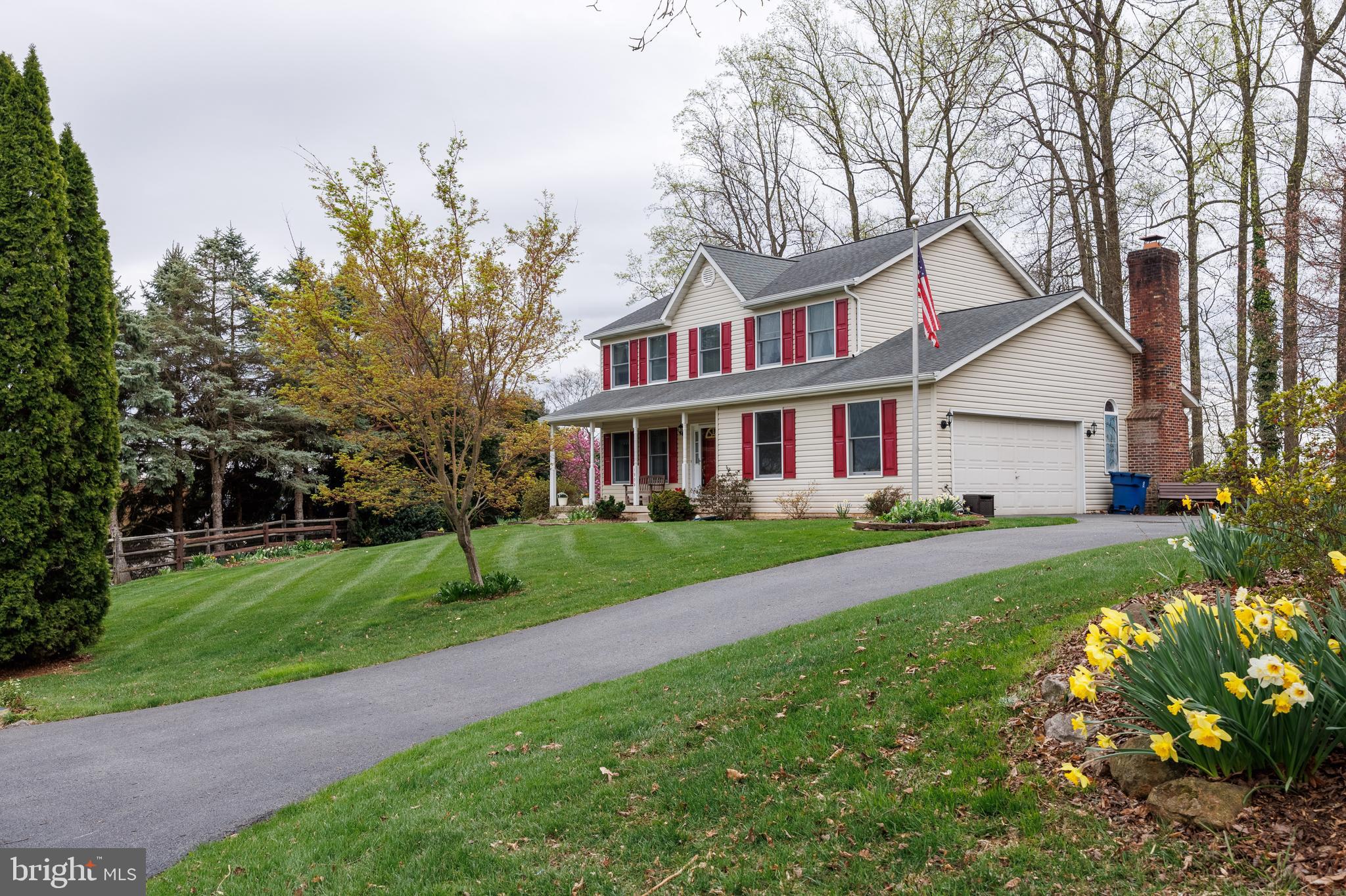 1909 CANTER LANE