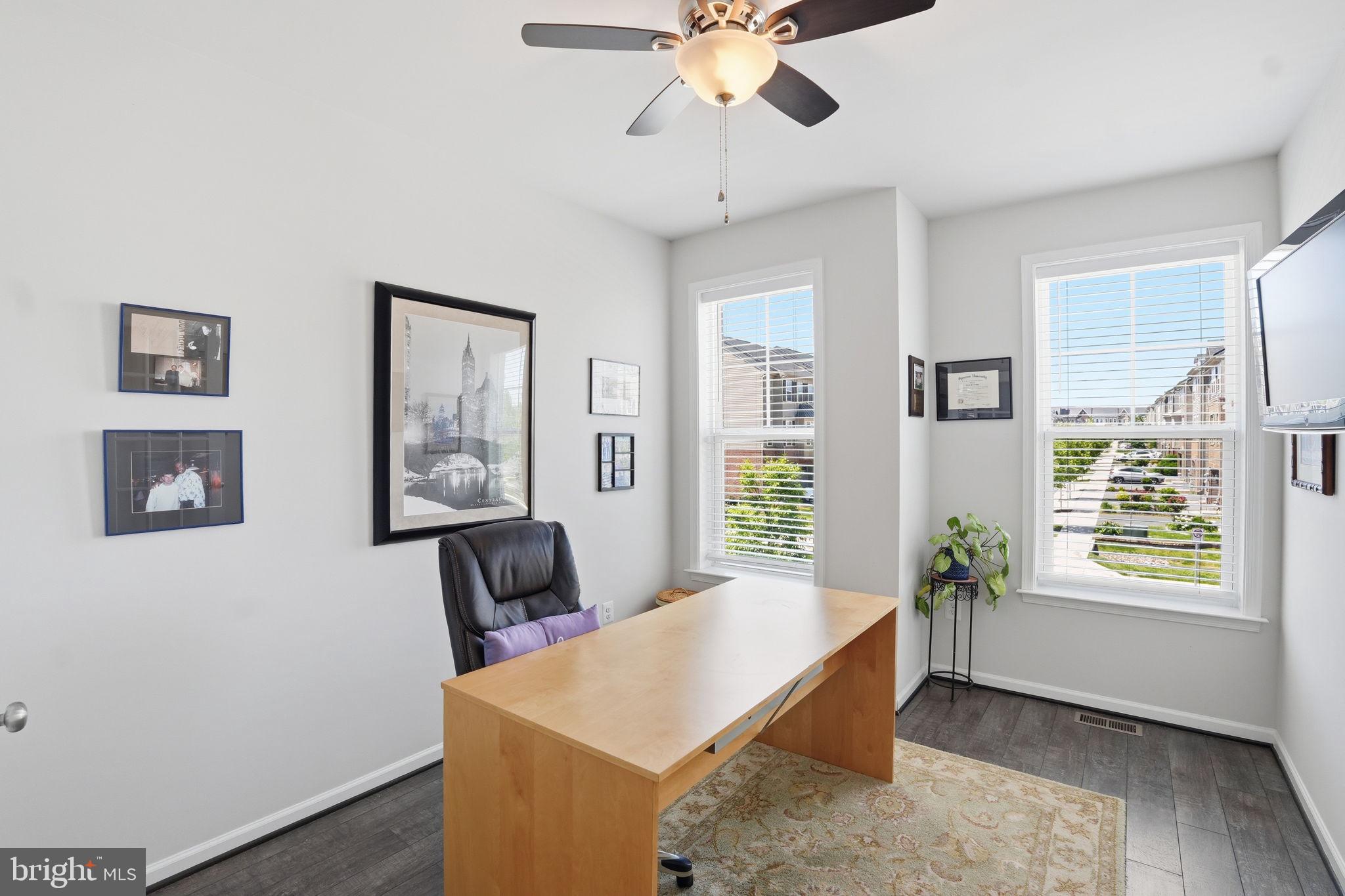 BRADFORD'S LANDING - Residential
