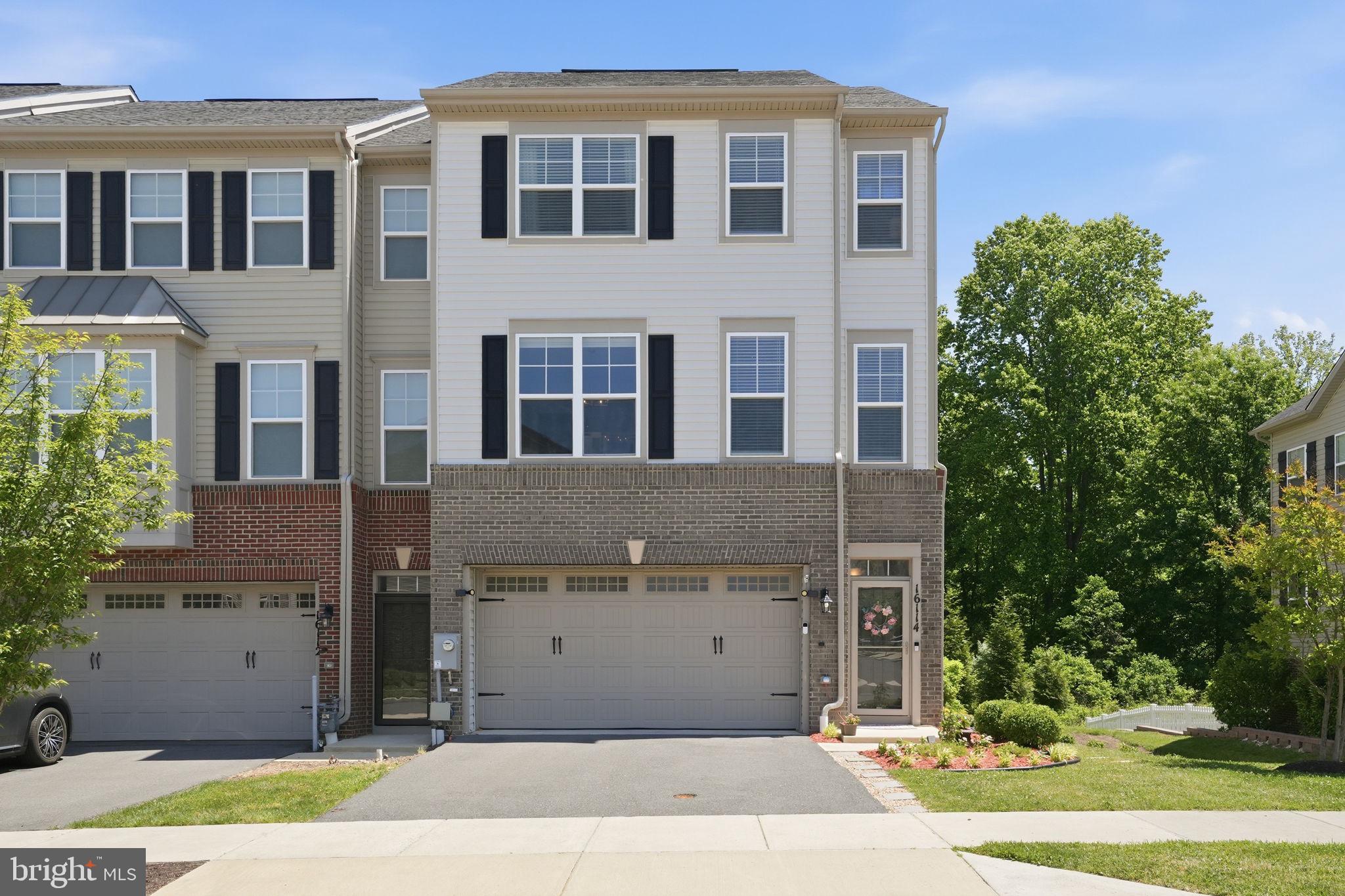 BRADFORD'S LANDING - Residential