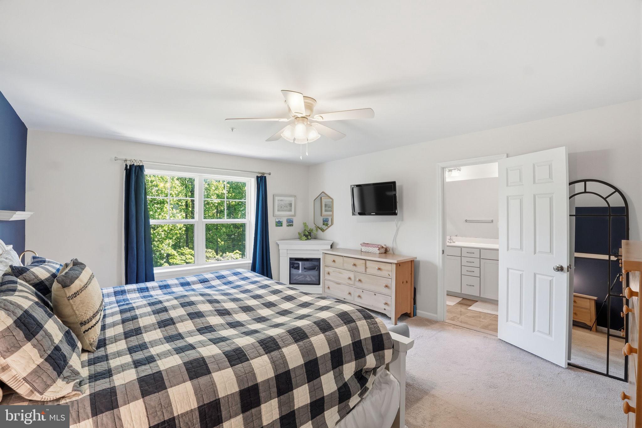 BRADFORD'S LANDING - Residential