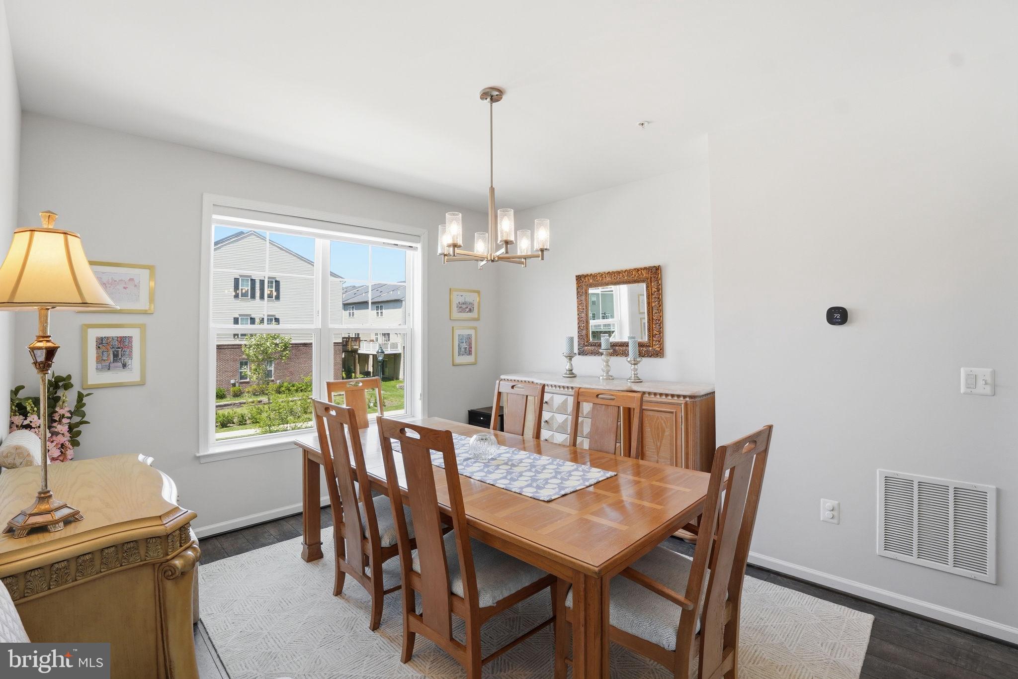 BRADFORD'S LANDING - Residential