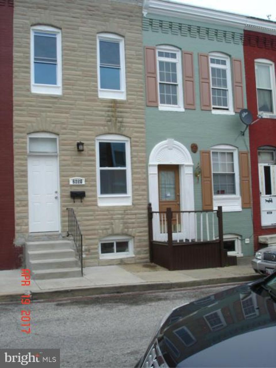 BACH ON THE MARKET. Beautiful renovation of this 2 br home  in the heart of  Remington includes new floors and recessed lights throughout entire unit.. Granite countertop and new stainless steel appliances, mosaic backsplash. Complete new bathroom. Minutes from I-83 and Downtown Baltimore.