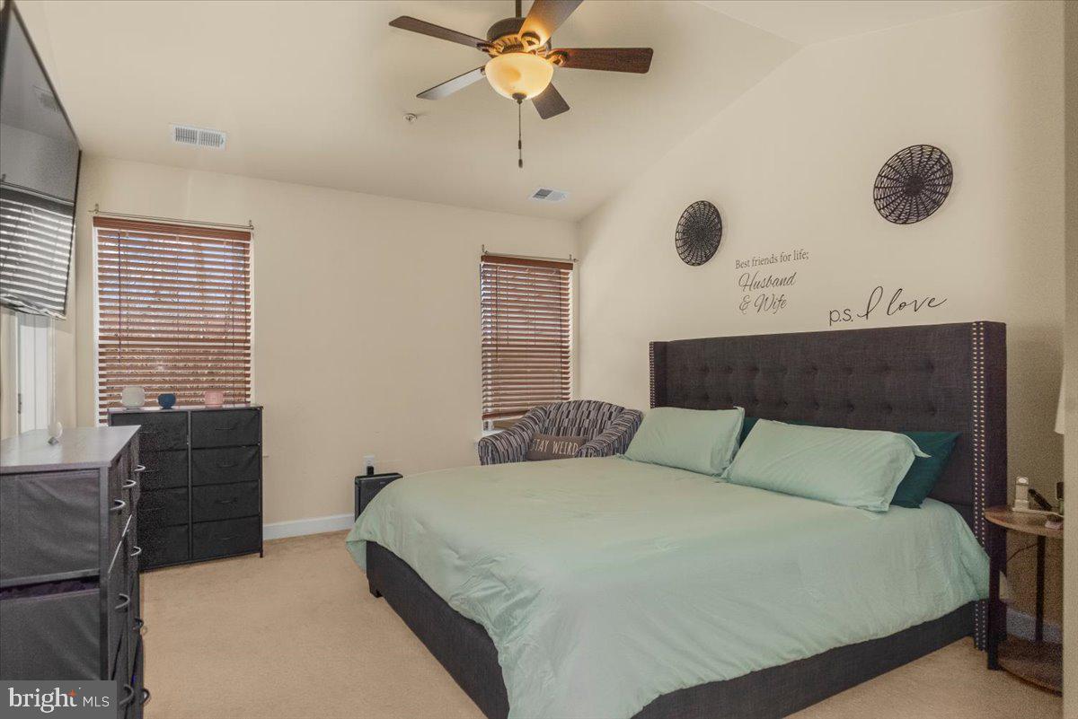 OAK TREE LANDING - Residential