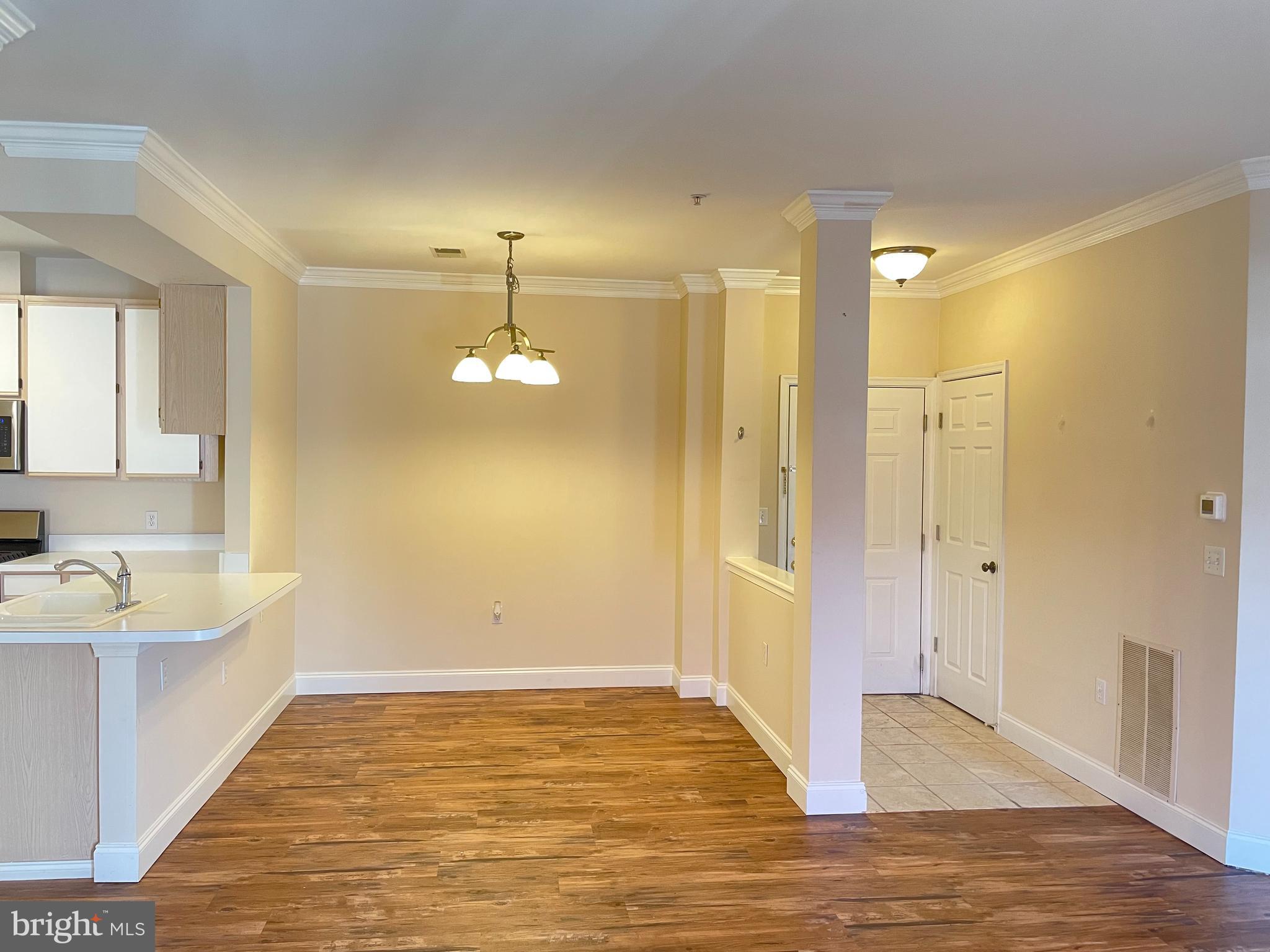 KING FARM - Residential Lease