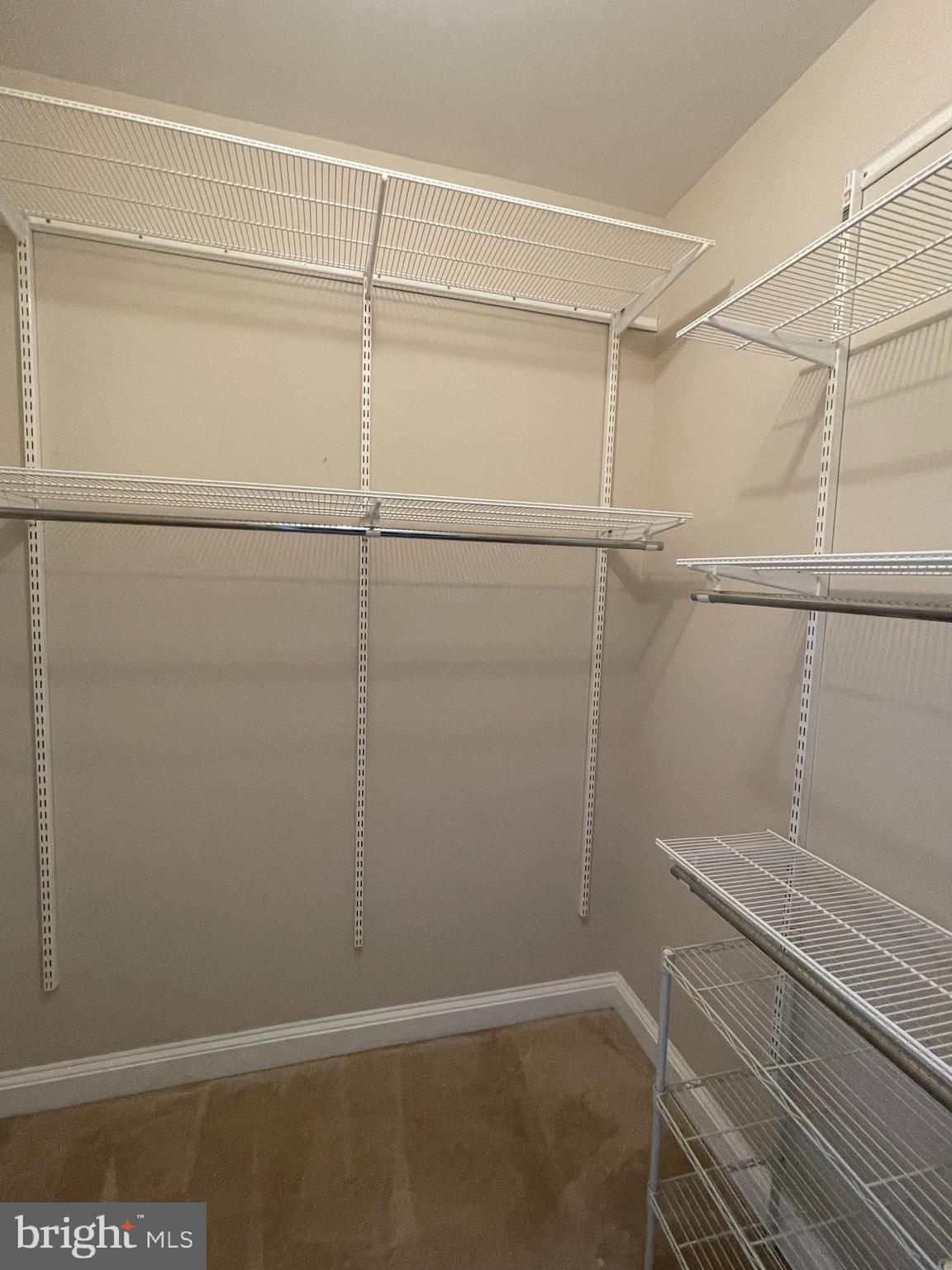 KING FARM - Residential Lease