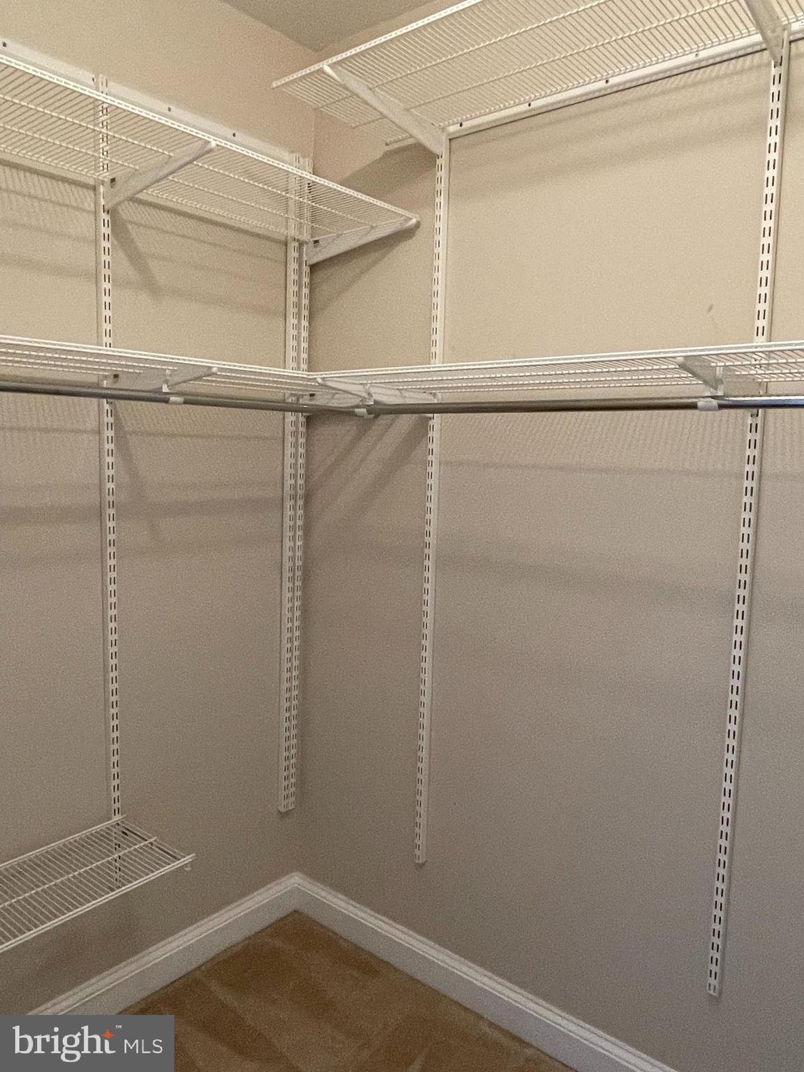 KING FARM - Residential Lease