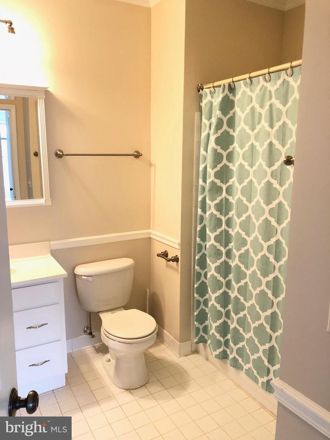 KING FARM - Residential Lease