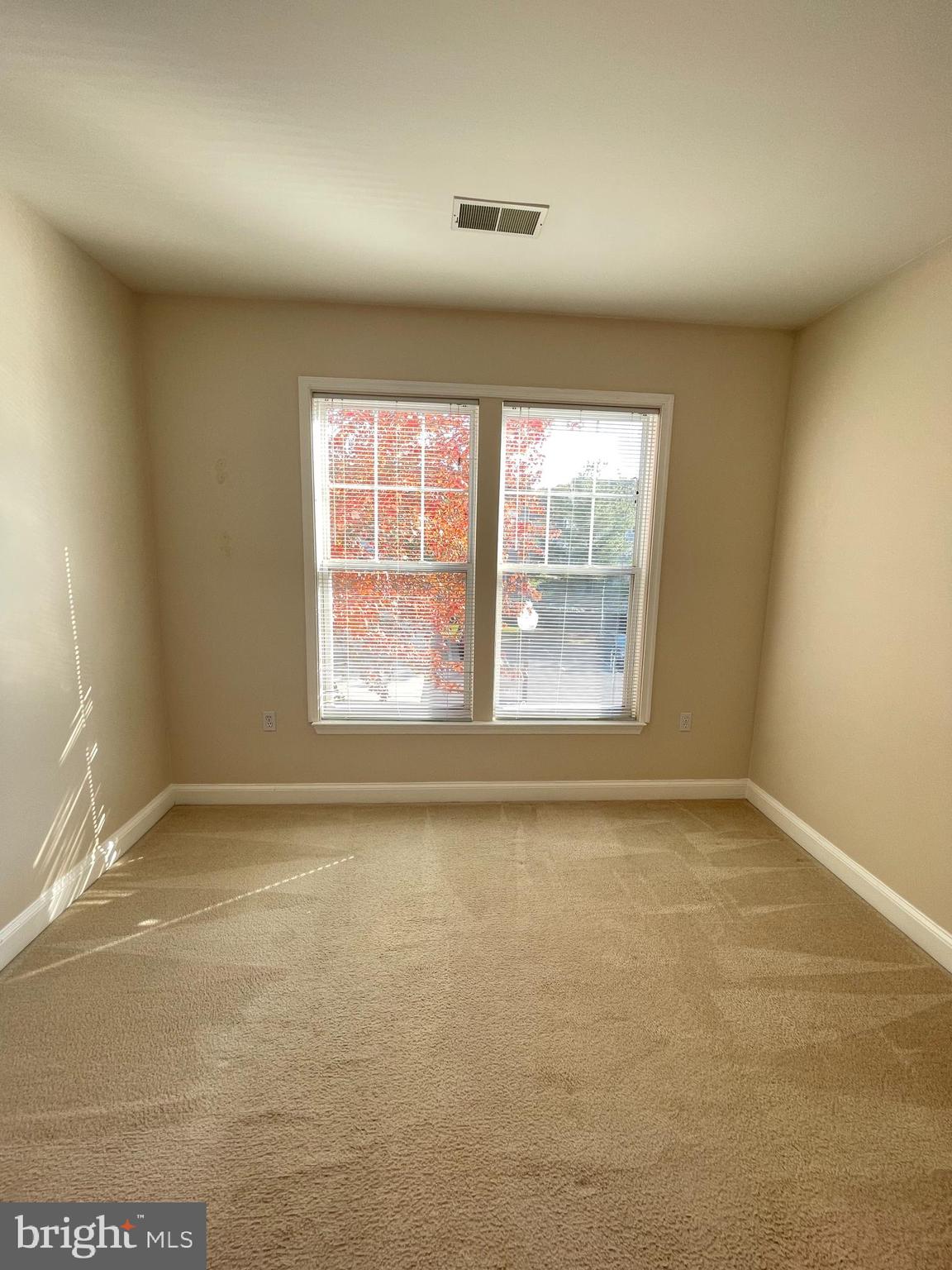 KING FARM - Residential Lease