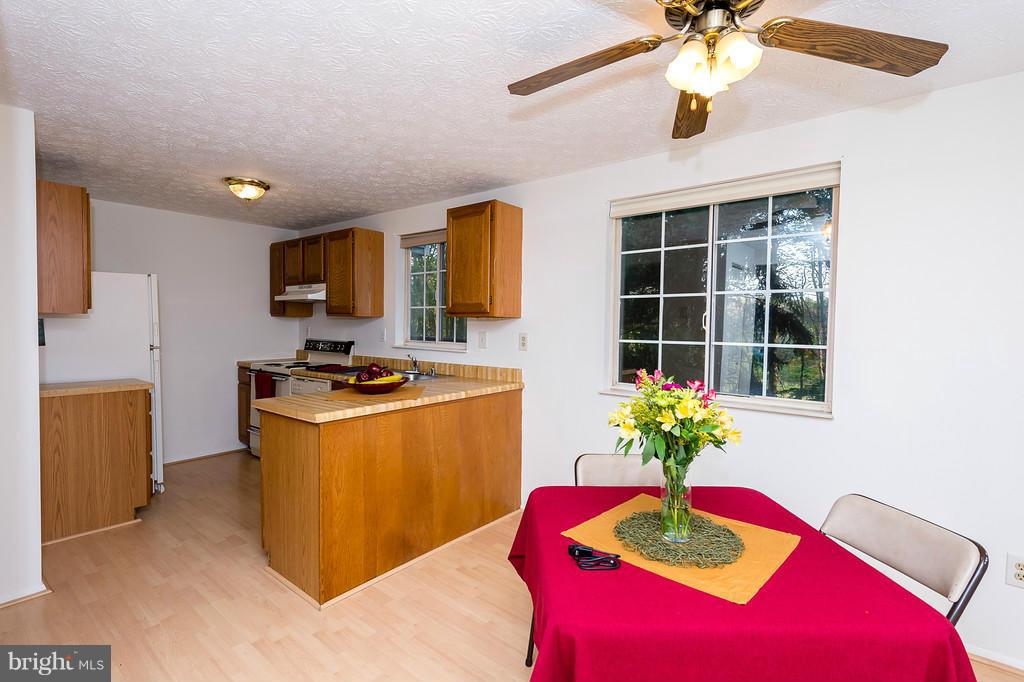 LEISHEAR VILLAGE - Residential