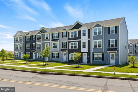 Townhouse For Rent - 50 Sprint Dr #1114<br/> Cumberland County, CARLISLE, PA 17015