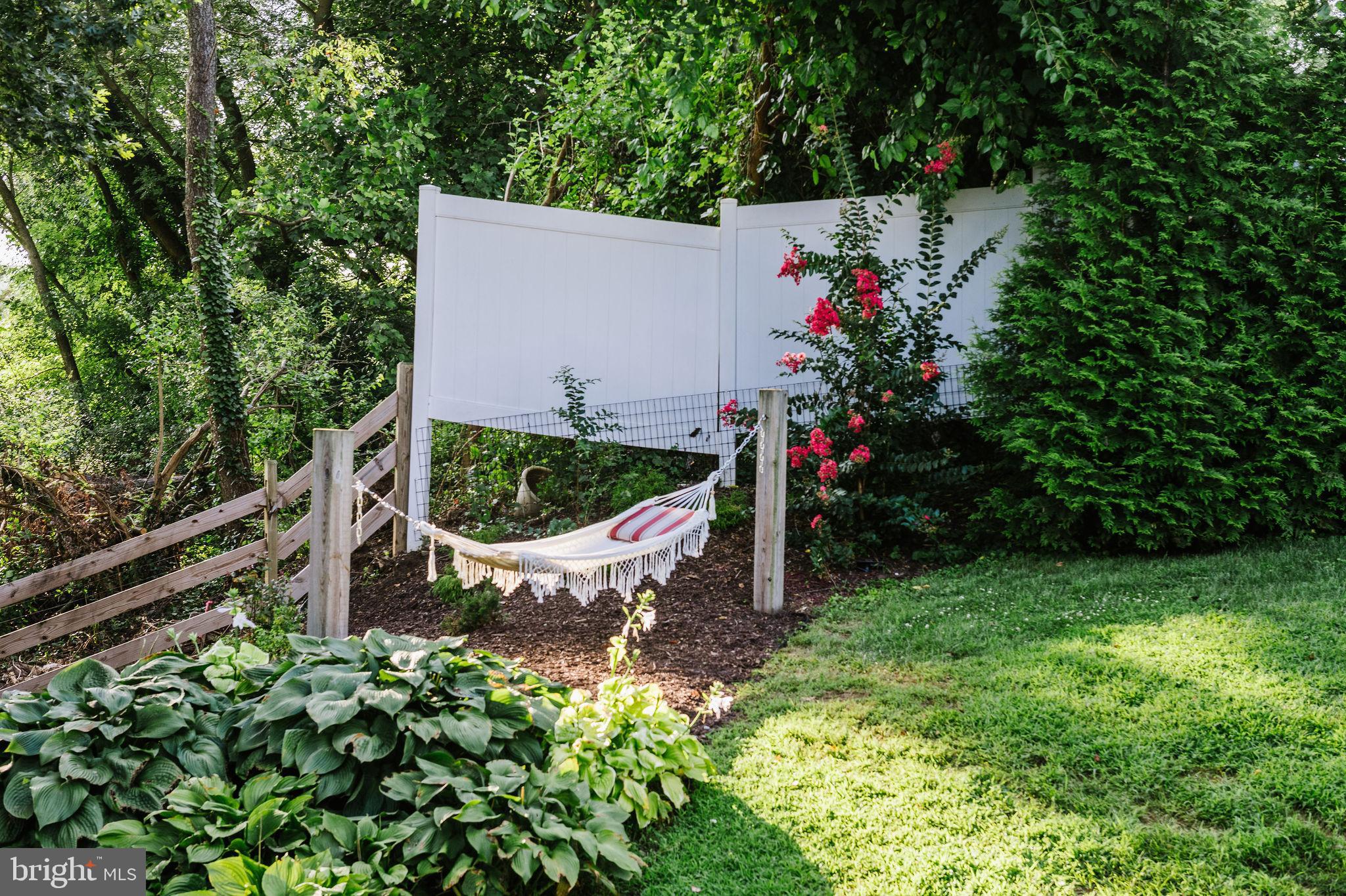 DAVENPORT MEADOWS - Residential