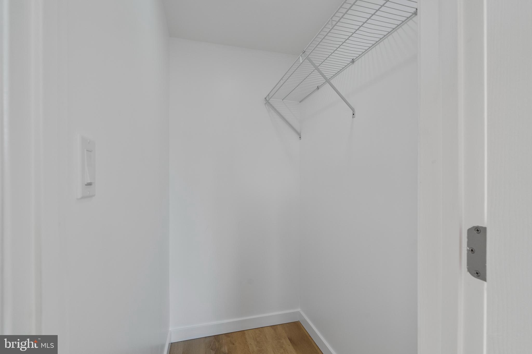 HOLLINS-ROUNDHOUSE HISTORIC DISTRICT - Residential Lease