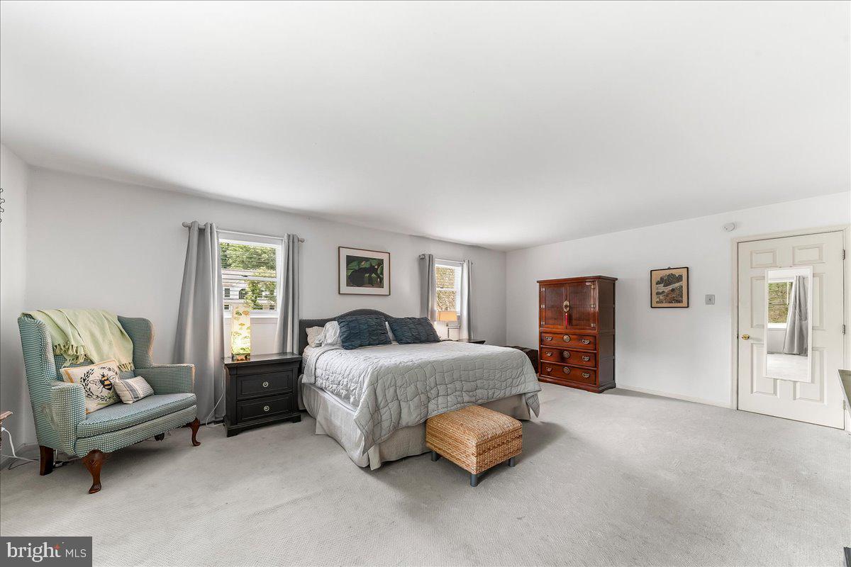 WEST GLEN - Residential
