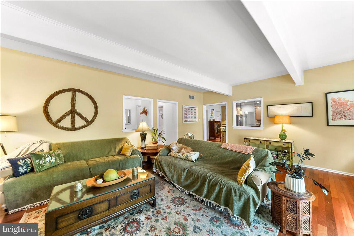 WEST GLEN - Residential
