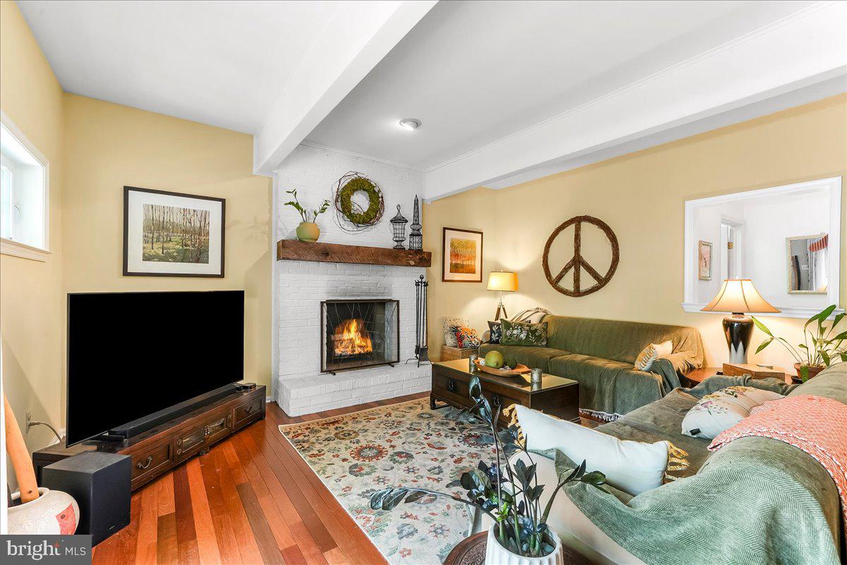 WEST GLEN - Residential