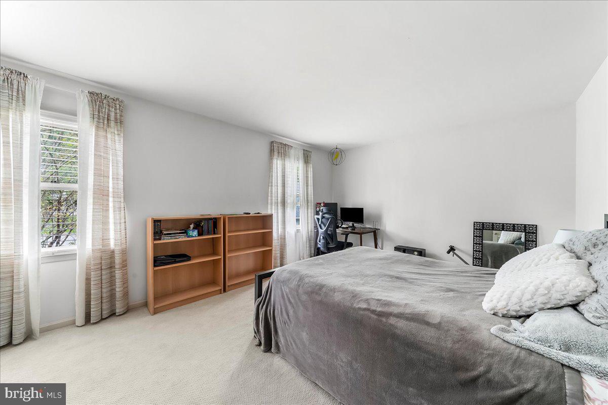 WEST GLEN - Residential