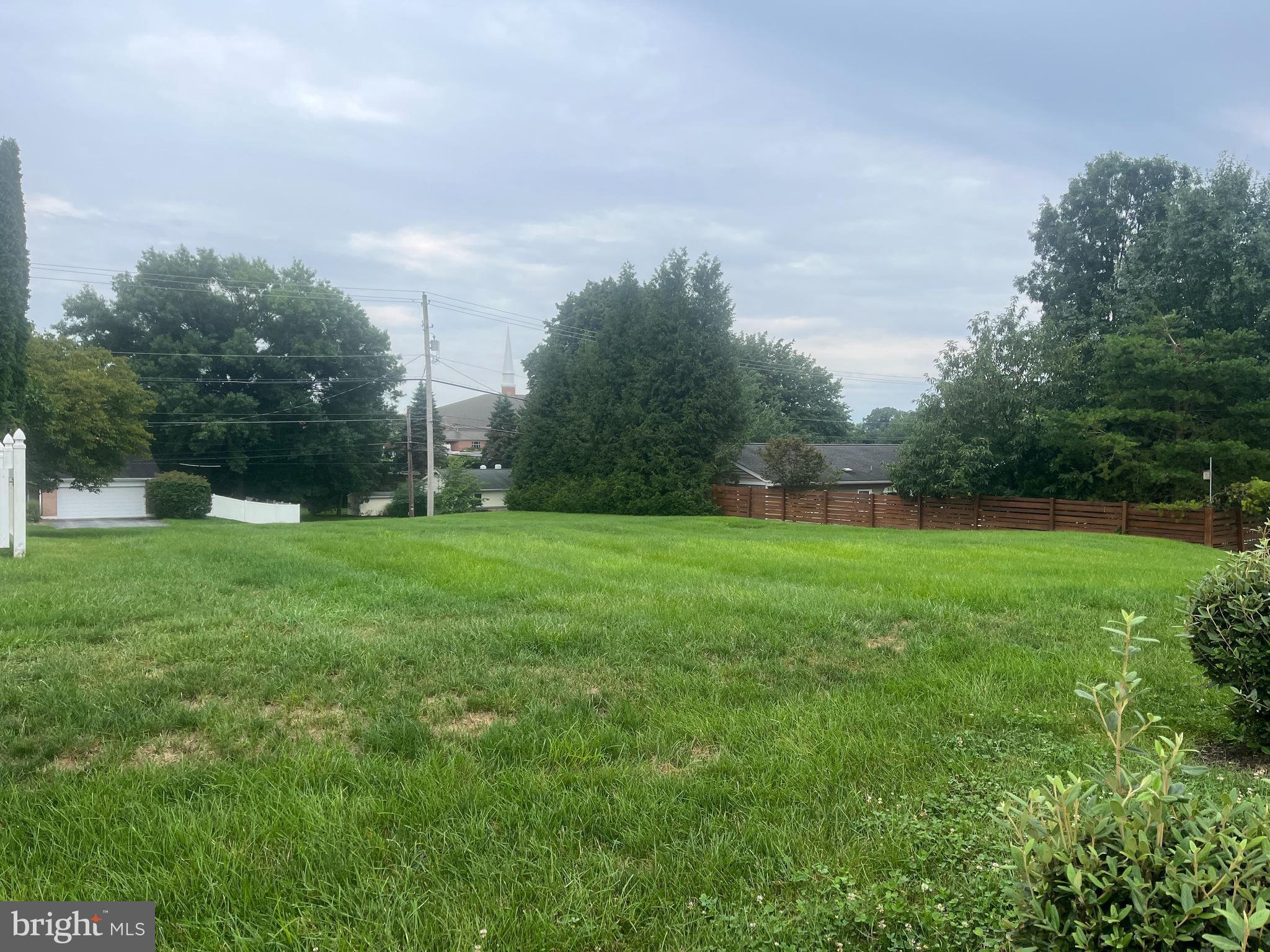 314 W LISBURN ROAD