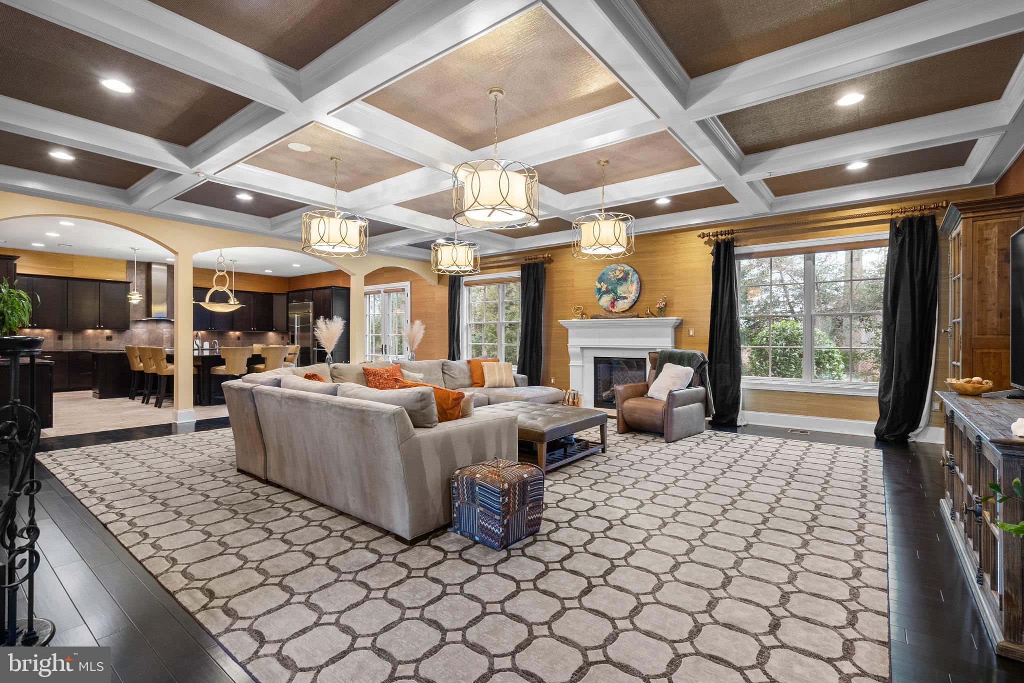 GLEN MILL KNOLLS - Residential