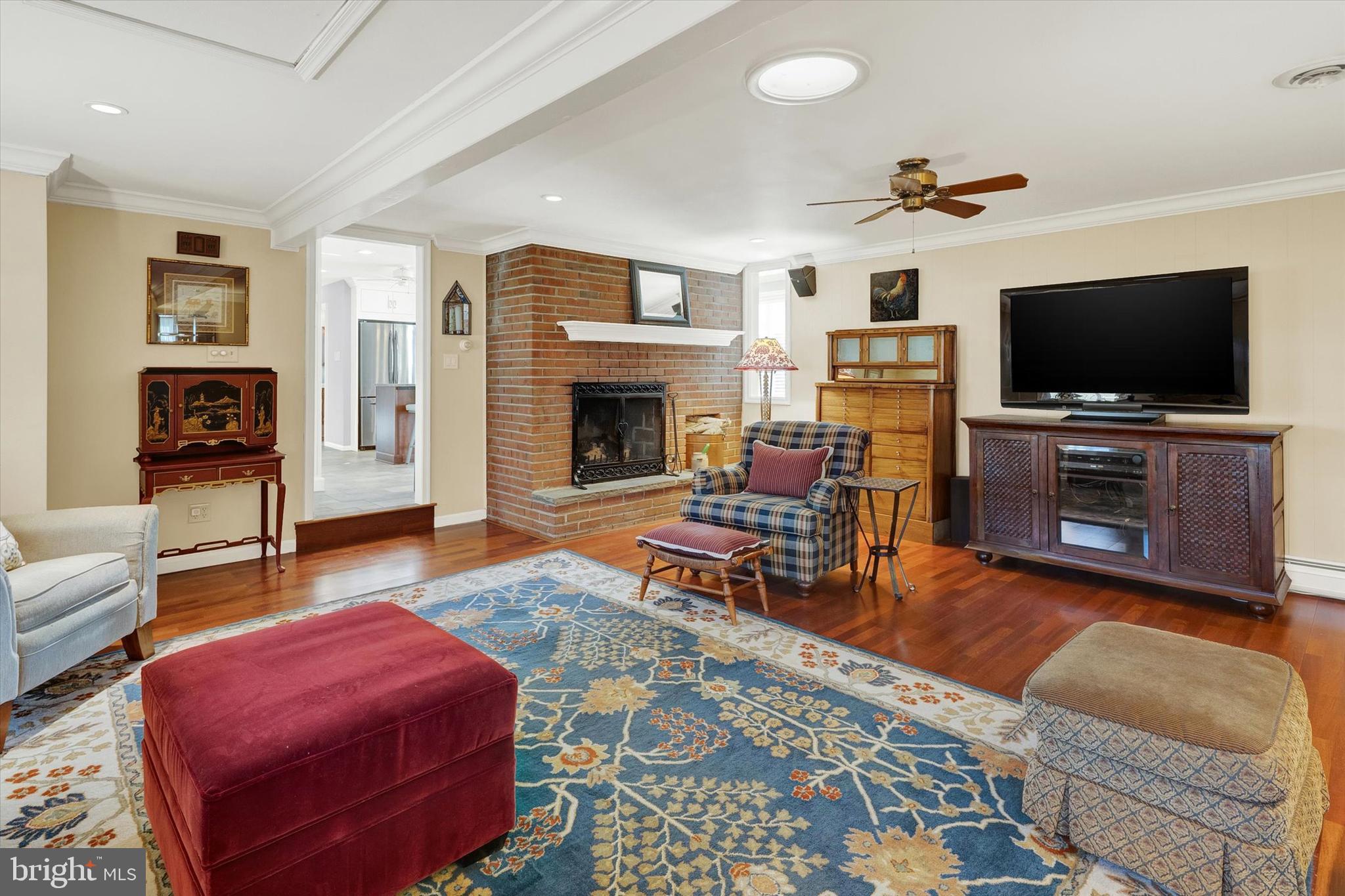 WHITFORD HILLS - Residential