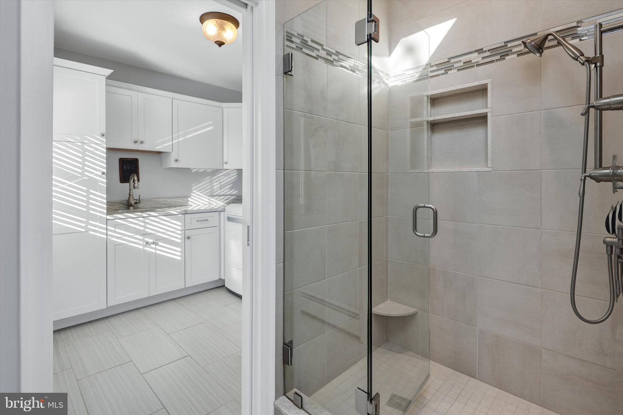 WHITFORD HILLS - Residential