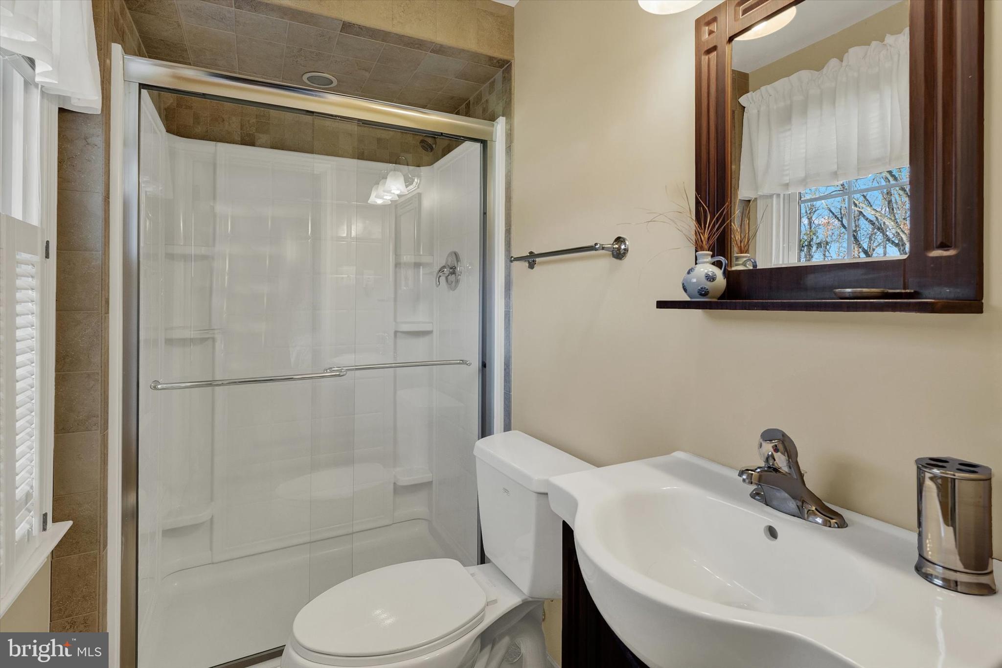 WHITFORD HILLS - Residential