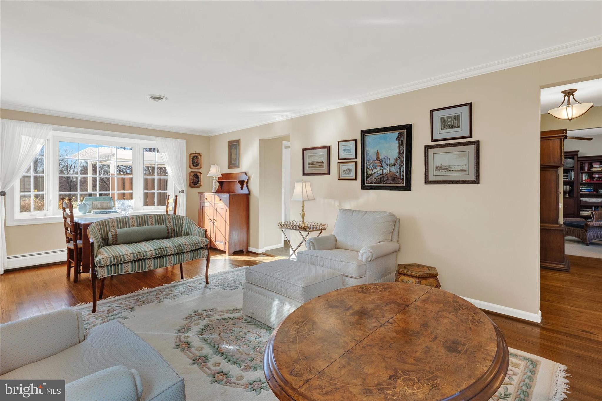 WHITFORD HILLS - Residential