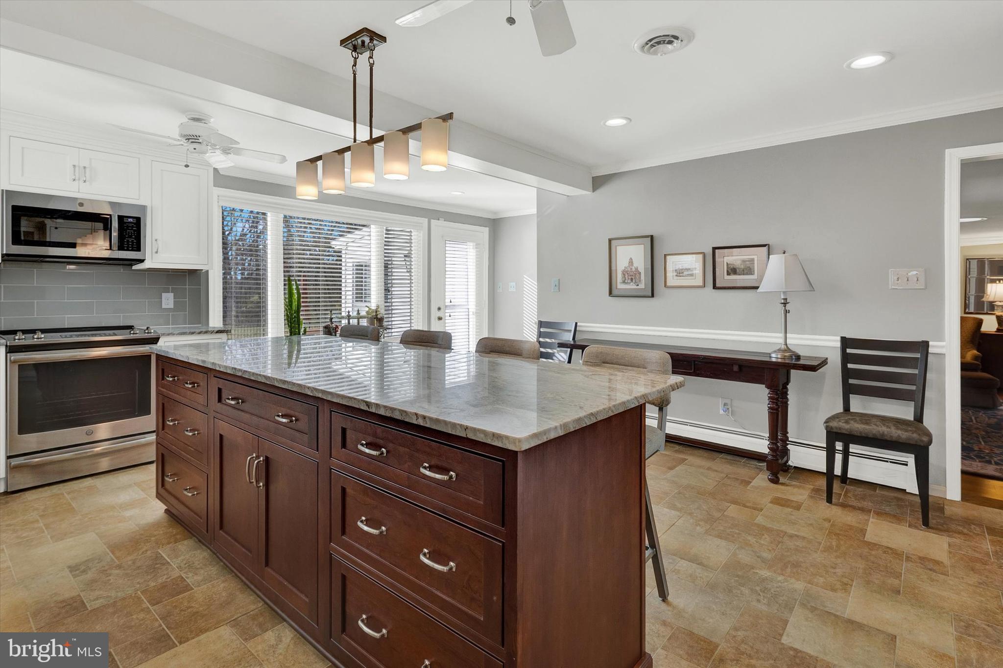 WHITFORD HILLS - Residential