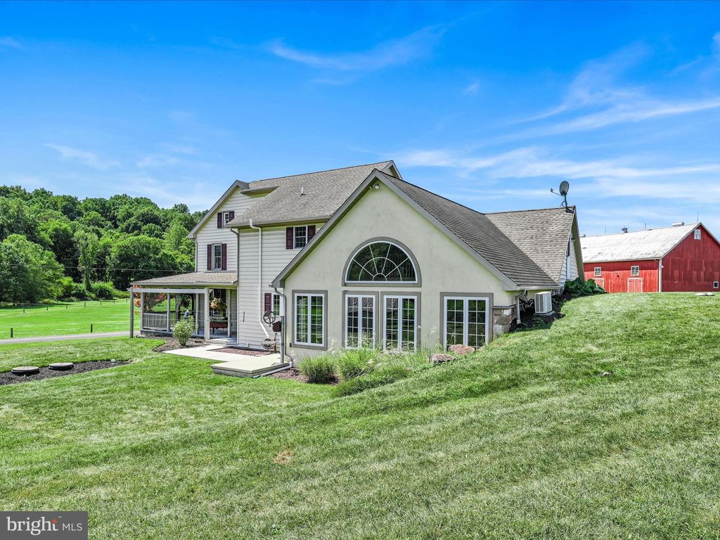 Photo of 130 Pine View Drive, DENVER, PA 17517 (MLS # PALA2057374)