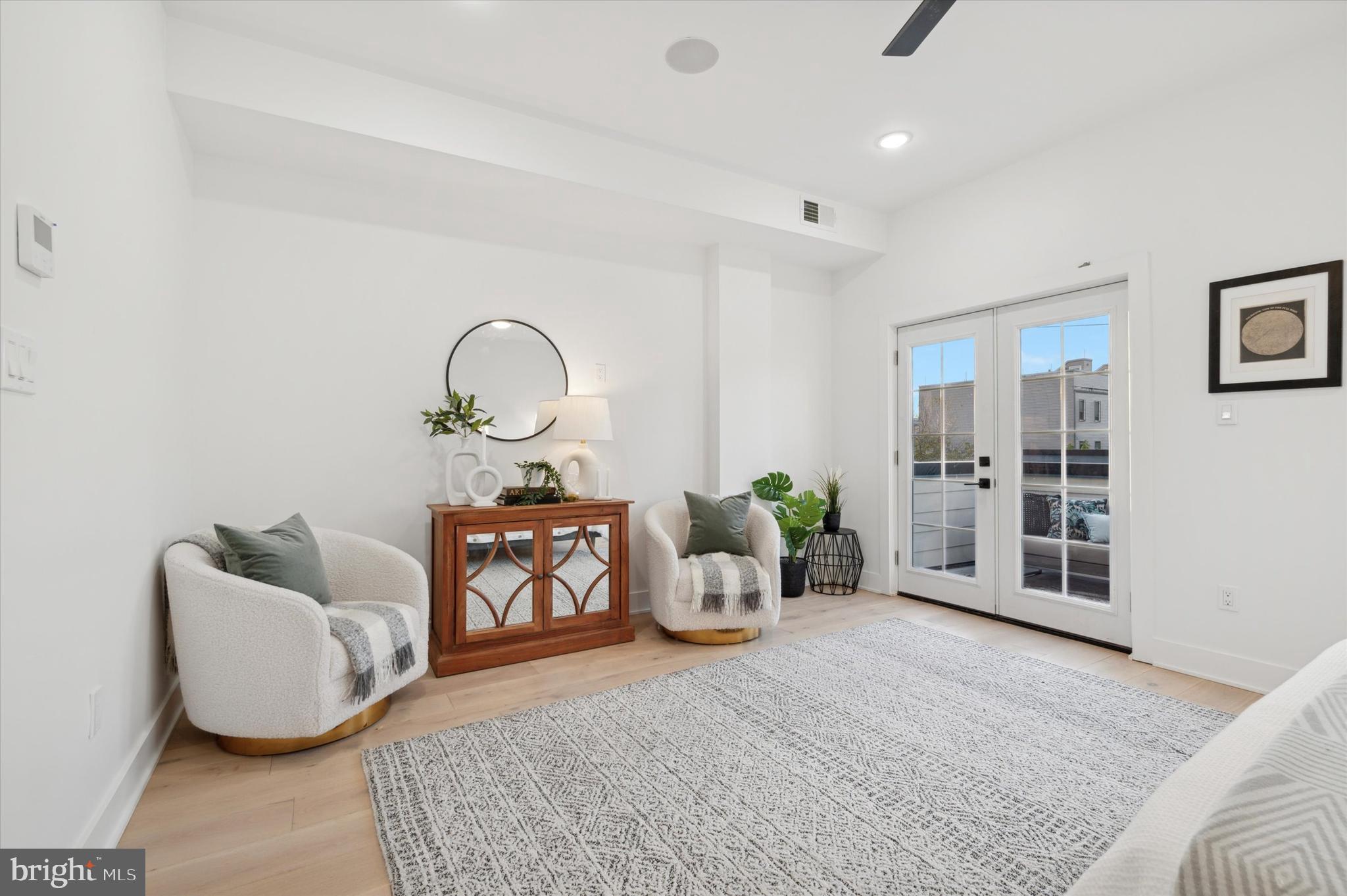 EAST MT AIRY - Residential