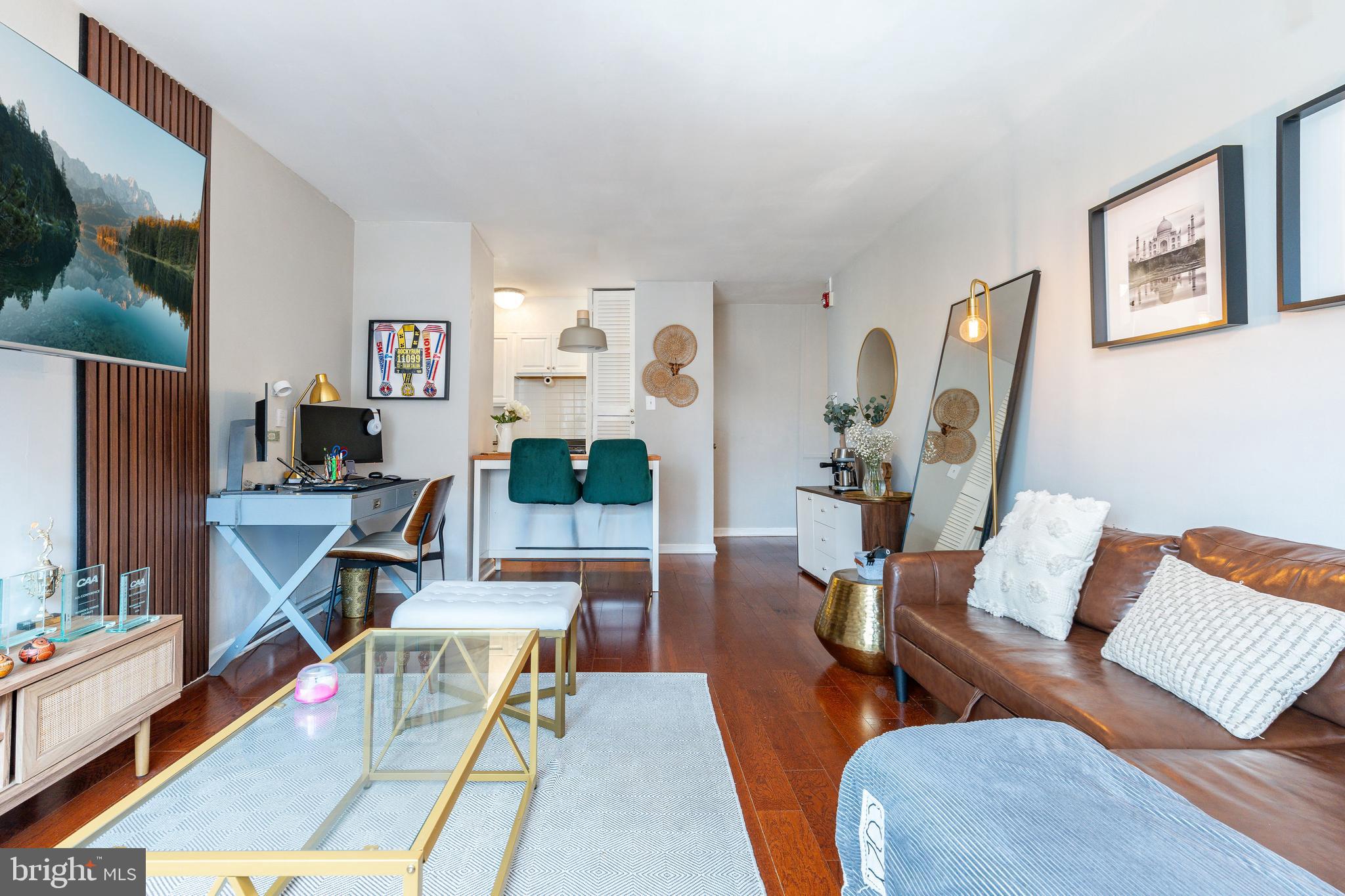 RITTENHOUSE SQUARE - Residential