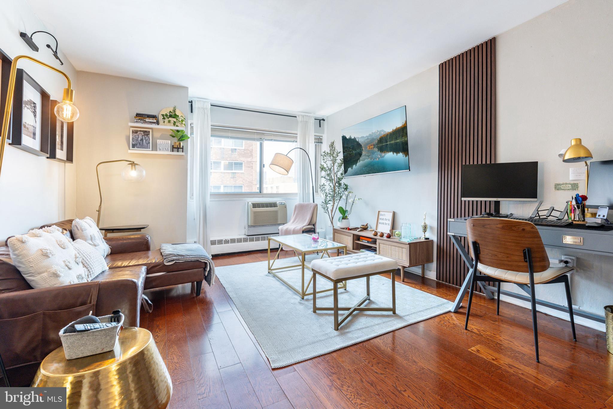 RITTENHOUSE SQUARE - Residential