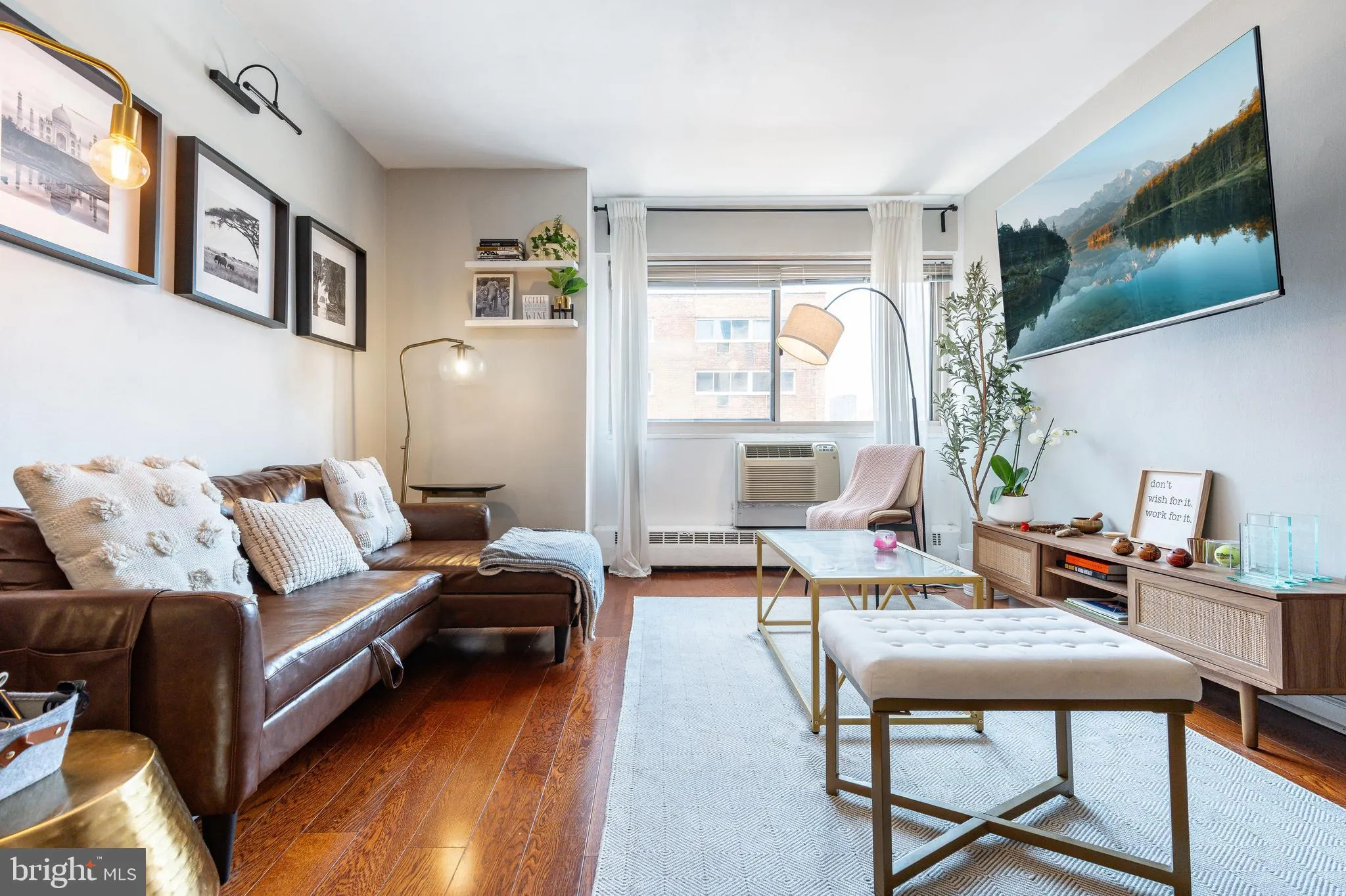 Philadelphia, Pennsylvania 19103, United States, 1 Bedroom Bedrooms, ,1 BathroomBathrooms,Residential,Active,148161