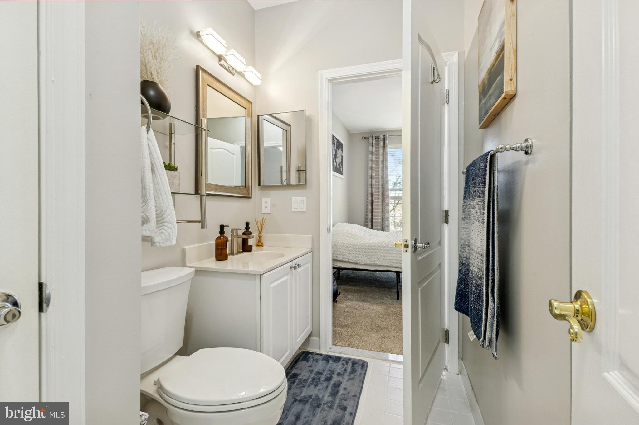 ASHBURN FARM - Residential