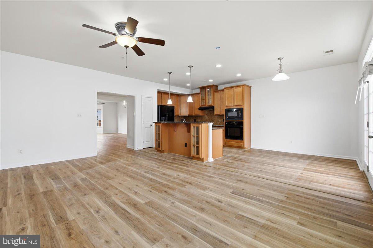 SOMERSET CONDO - Residential Lease