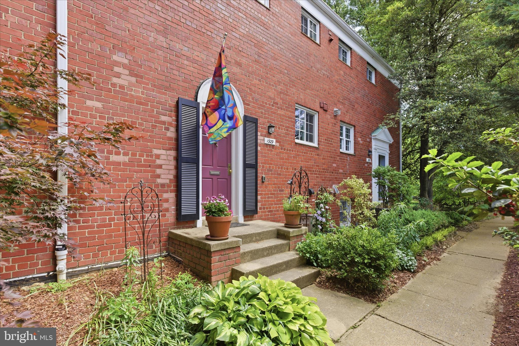 PARKFAIRFAX - Residential
