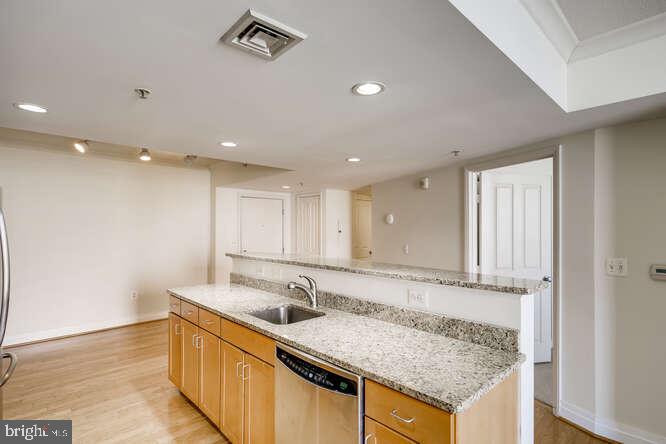 INNER HARBOR - Residential Lease