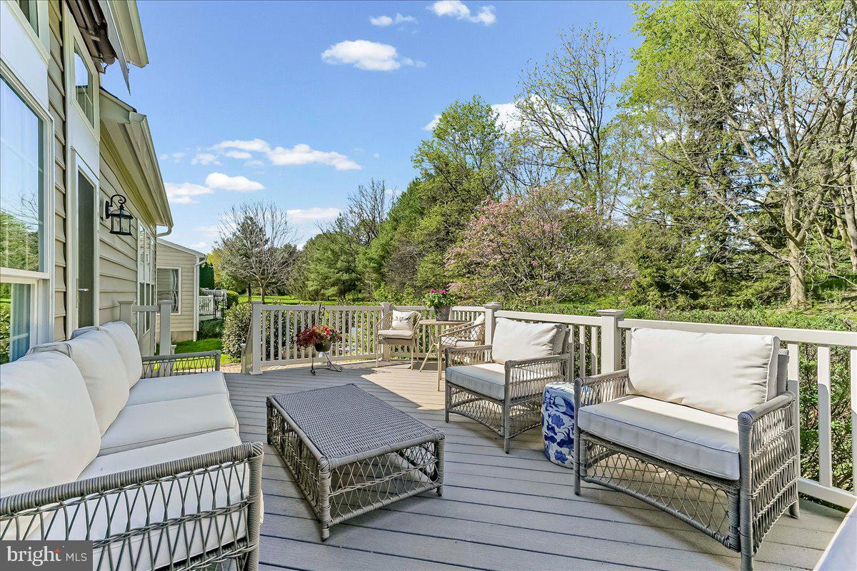 TRADITIONS AT LONG - Residential