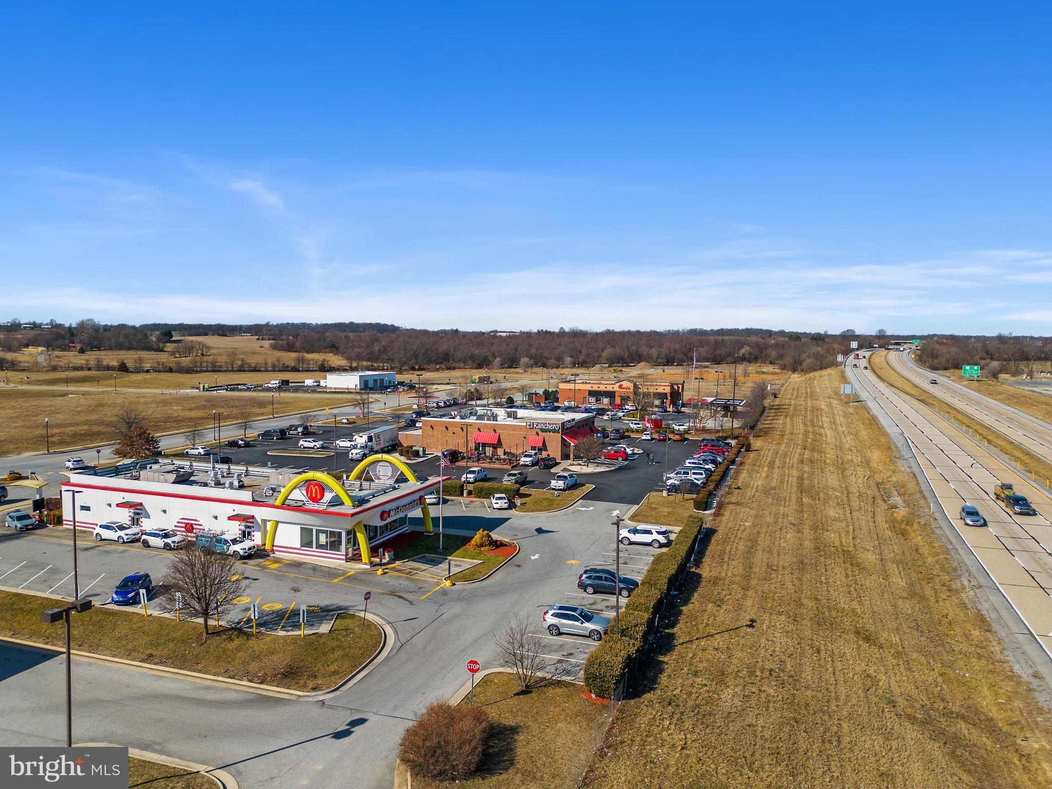 LAKELAND PLACE - Residential