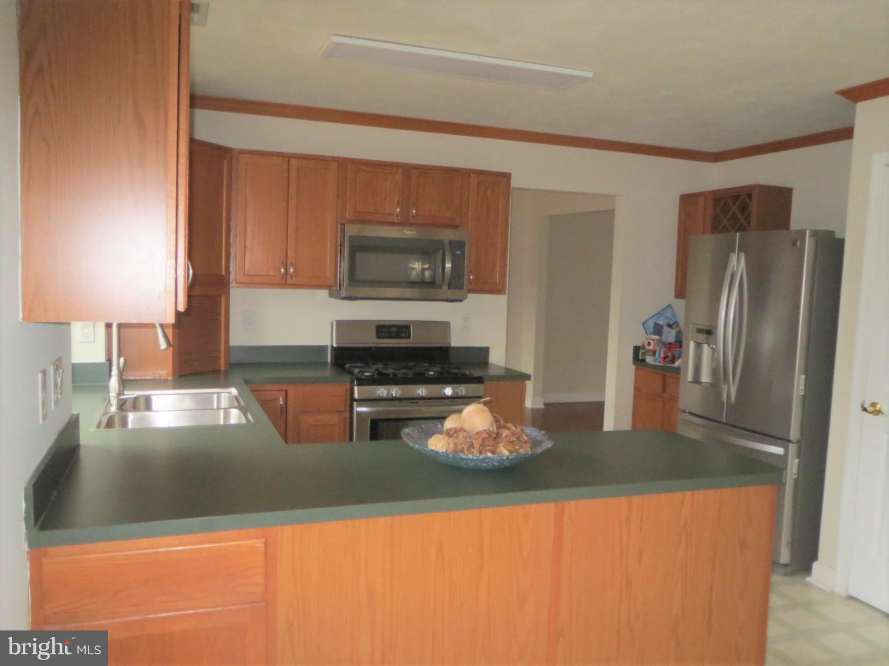 BAY RIDGE ESTATES - Residential Lease