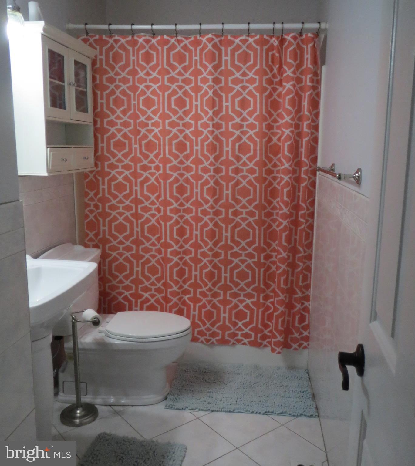 BAY RIDGE ESTATES - Residential Lease