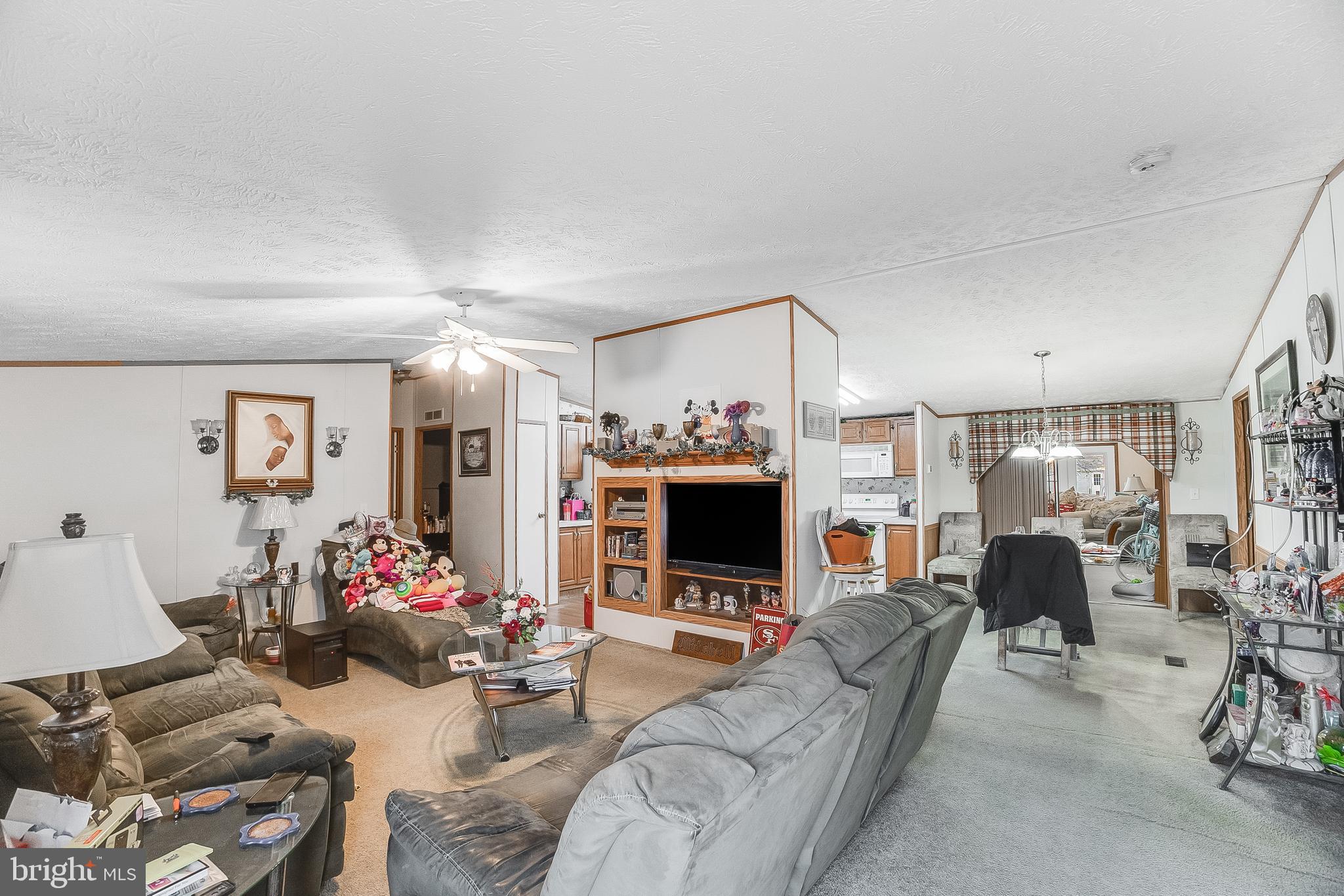 SANDY RIDGE - Residential