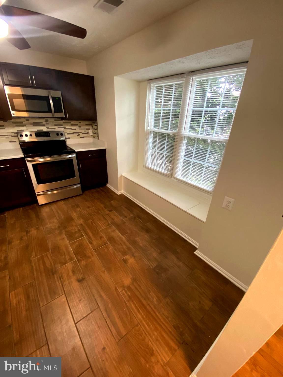 KETTERING BY THE PARK II - Residential Lease