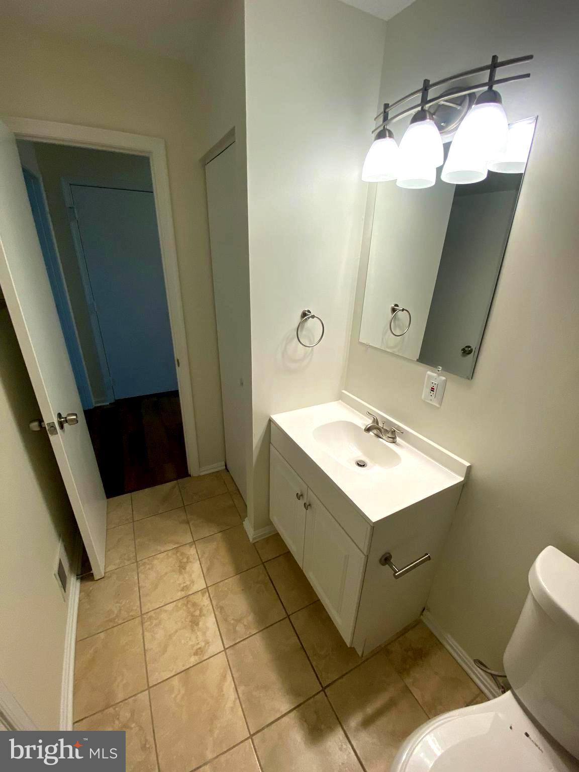 KETTERING BY THE PARK II - Residential Lease