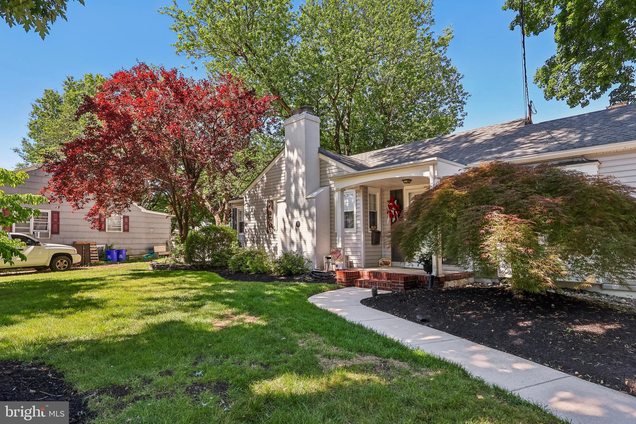 3 WINDSOR PLACE