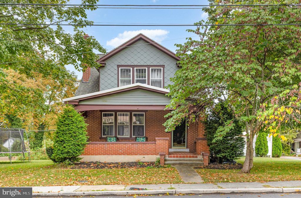 Photo of 19 E Walnut Street, LEBANON, PA 17042 (MLS # PALN2022878)