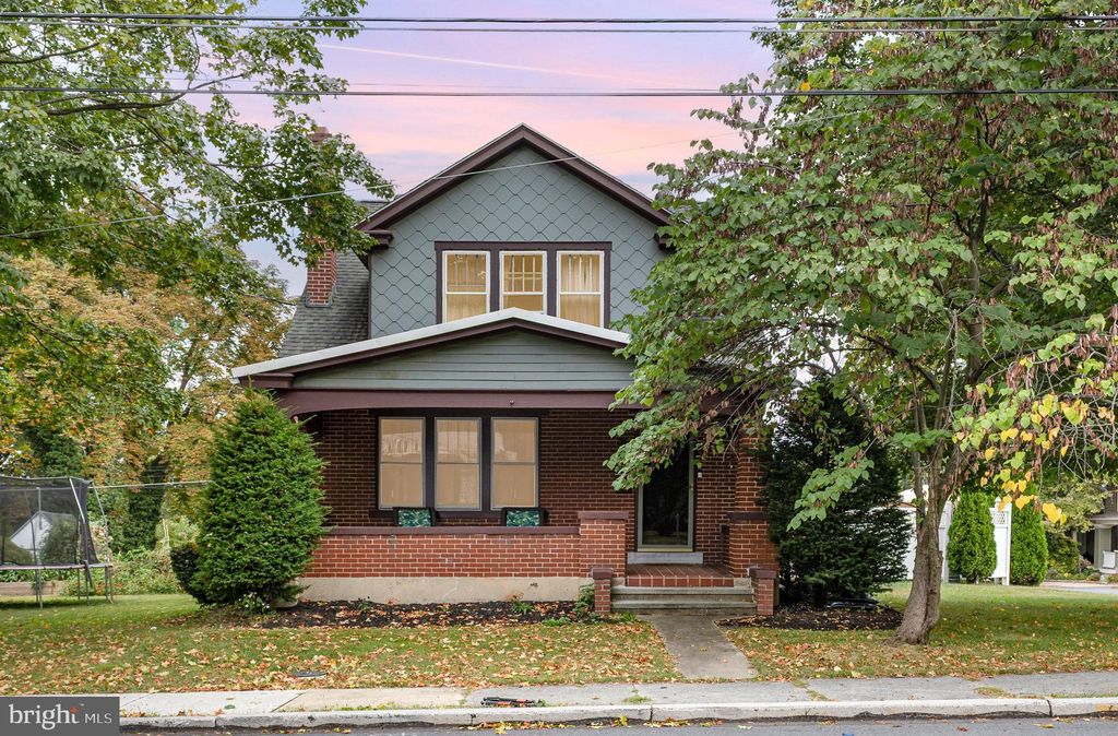 Photo of 19 E Walnut Street, LEBANON, PA 17042 (MLS # PALN2022878)
