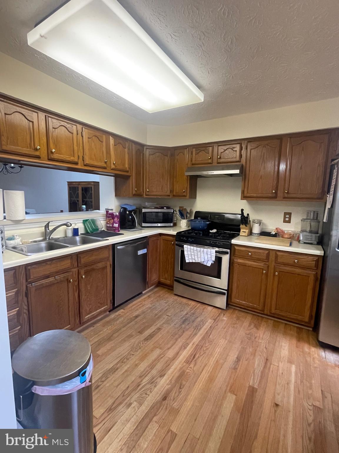 BALLENGER CREEK - Residential Lease